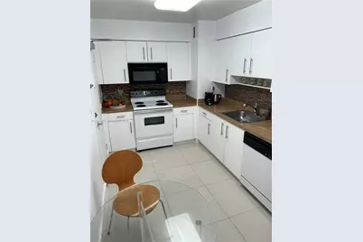 9195 Collins Ave #1012, Surfside, FL 33154 - Photo 9