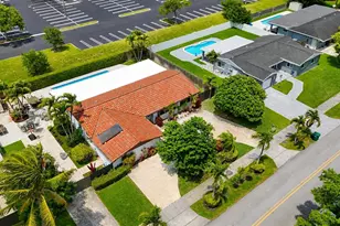 10435 SW 92nd St, Miami, FL 33176 - Photo 3