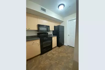 2520 Centergate Dr #303, Miramar, FL 33025 - Photo 7
