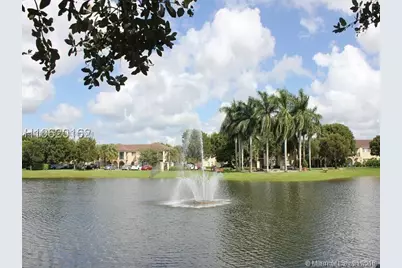 2520 Centergate Dr #303, Miramar, FL 33025 - Photo 15