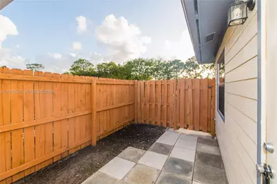 1804 My Pl, West Palm Beach, FL 33417 - Photo 5