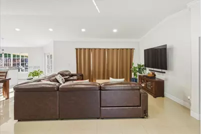 16540 SW 145th Ct, Miami, FL 33177 - Photo 3