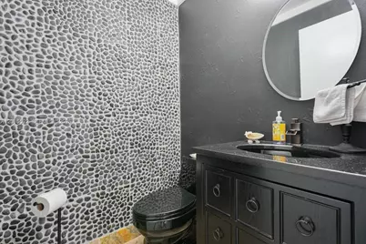 16530 Lake Tree Dr #16530, Weston, FL 33326 - Photo 19
