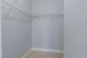 7085 Nova Dr, Davie, FL 33317 - Photo 17