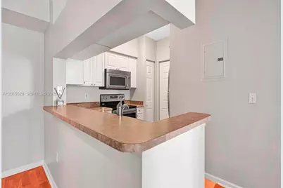 17150 N Bay Rd #2802, Sunny Isles Beach, FL 33160 - Photo 7