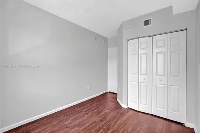 17150 N Bay Rd #2802, Sunny Isles Beach, FL 33160 - Photo 23