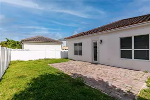 17031 SW 92nd St, Miami, FL 33196 - Photo 45