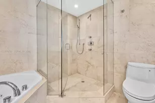 6000 Indian Creek Dr, Miami Beach, FL 33140 - Photo 31