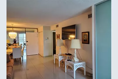 [Address not provided], Hallandale Beach, FL 33009 - Photo 3