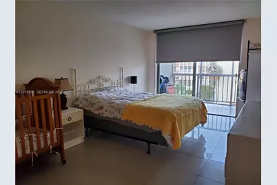 [Address not provided], Hallandale Beach, FL 33009 - Photo 11