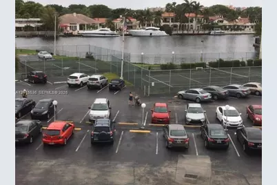[Address not provided], Hallandale Beach, FL 33009 - Photo 19