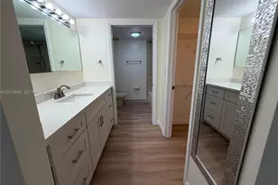 11715 SW 18th St, Miami, FL 33175 - Photo 13