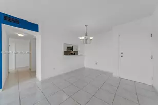 11715 SW 18th St, Miami, FL 33175 - Photo 5