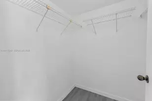 11715 SW 18th St, Miami, FL 33175 - Photo 15