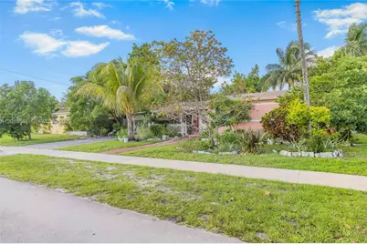 1041 NW 196th Ter #0, Miami Gardens, FL 33169 - Photo 5