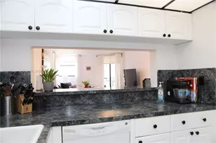 55 Ocean Ln Dr, Key Biscayne, FL 33149 - Photo 23