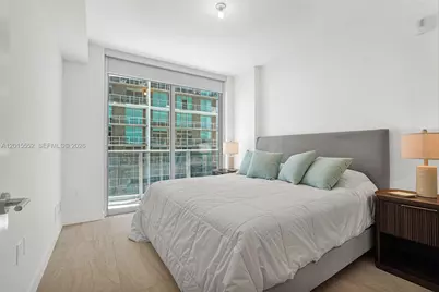77 SE 5th St #1511, Miami, FL 33131 - Photo 15