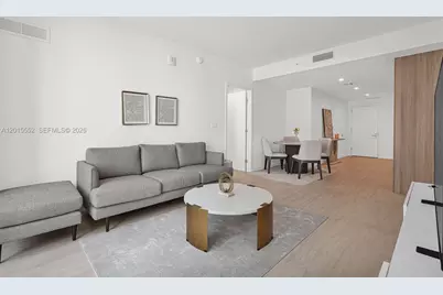 77 SE 5th St #1511, Miami, FL 33131 - Photo 11