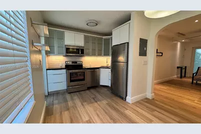645 Lenox Ave, Miami Beach, FL 33139 - Photo 7