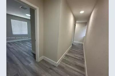 10091 Kumquat St, Miami, FL 33157 - Photo 3