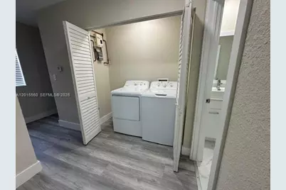 10091 Kumquat St, Miami, FL 33157 - Photo 5