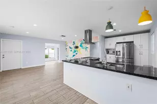 309 NW 43rd Ave, Plantation, FL 33317 - Photo 9