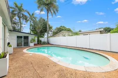 309 NW 43rd Ave, Plantation, FL 33317 - Photo 25