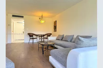 20400 W Country Club Dr #209, Aventura, FL 33180 - Photo 7
