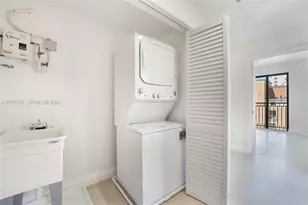 671 Biltmore Way, Coral Gables, FL 33134 - Photo 25