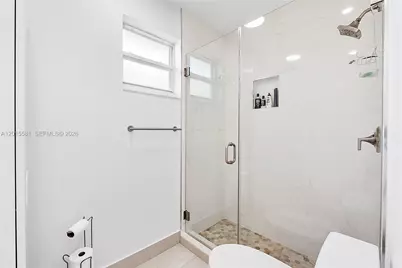 301 Hampton Ln, Key Biscayne, FL 33149 - Photo 25