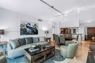 31 SE 5th St, Miami, FL 33131 - Photo 7