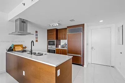 465 Brickell Ave #1016, Miami, FL 33131 - Photo 11