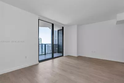 45 SW 9th St #3502, Miami, FL 33130 - Photo 9