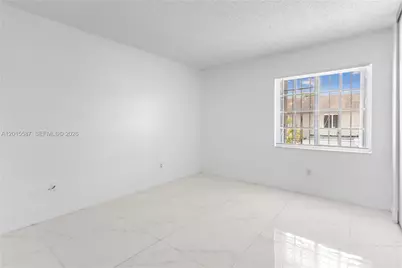 4079 W 9th Ln #74, Hialeah, FL 33012 - Photo 31