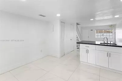 4079 W 9th Ln #74, Hialeah, FL 33012 - Photo 11