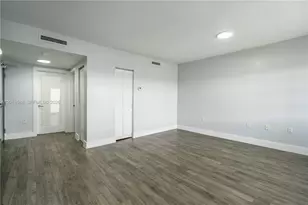331 85th St, Miami Beach, FL 33141 - Photo 7