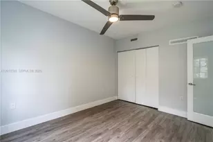 331 85th St, Miami Beach, FL 33141 - Photo 13