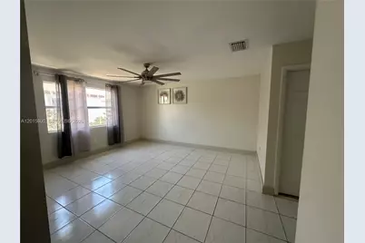 9062 SW 147th Ct, Miami, FL 33196 - Photo 13