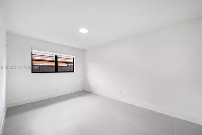 2060 N 26th Ave, Hollywood, FL 33020 - Photo 13