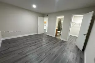 11301 SW 200th St, Miami, FL 33157 - Photo 9