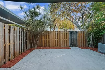 12224 SW 52nd Pl, Cooper City, FL 33330 - Photo 25