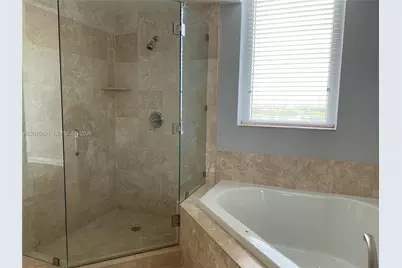1745 E Hallandale Beach Blvd #802W, Hallandale Beach, FL 33009 - Photo 15