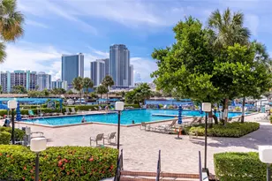 600 Three Islands Boulevard, Hallandale Beach, FL 33009 - Photo 31
