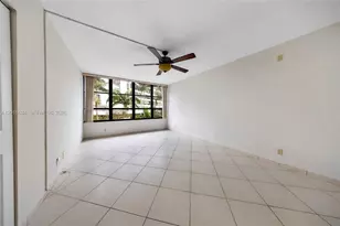 600 Three Islands Boulevard, Hallandale Beach, FL 33009 - Photo 19