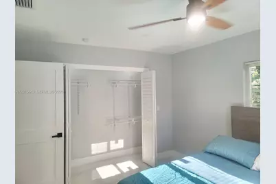 266 NE 162nd St, Miami, FL 33162 - Photo 15
