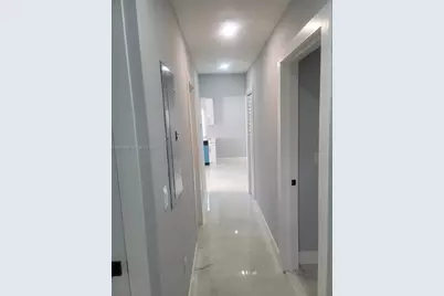 266 NE 162nd St, Miami, FL 33162 - Photo 17