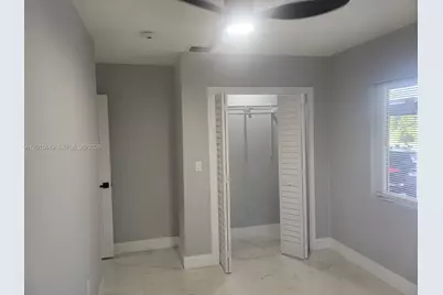 266 NE 162nd St, Miami, FL 33162 - Photo 11