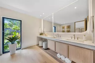 72 W Shore Dr W, Miami, FL 33133 - Photo 109