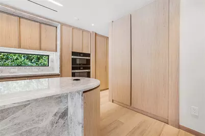 72 W Shore Dr W, Miami, FL 33133 - Photo 33