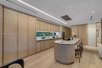 72 W Shore Dr W, Miami, FL 33133 - Photo 31